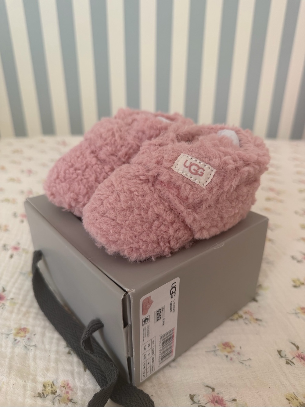 UGG Bixbee baby booties